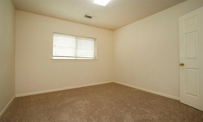 Building Photo - 20506 Spring Lilac Ln
