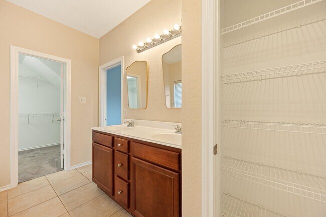 Building Photo - 26630 Bellwood Pines Dr