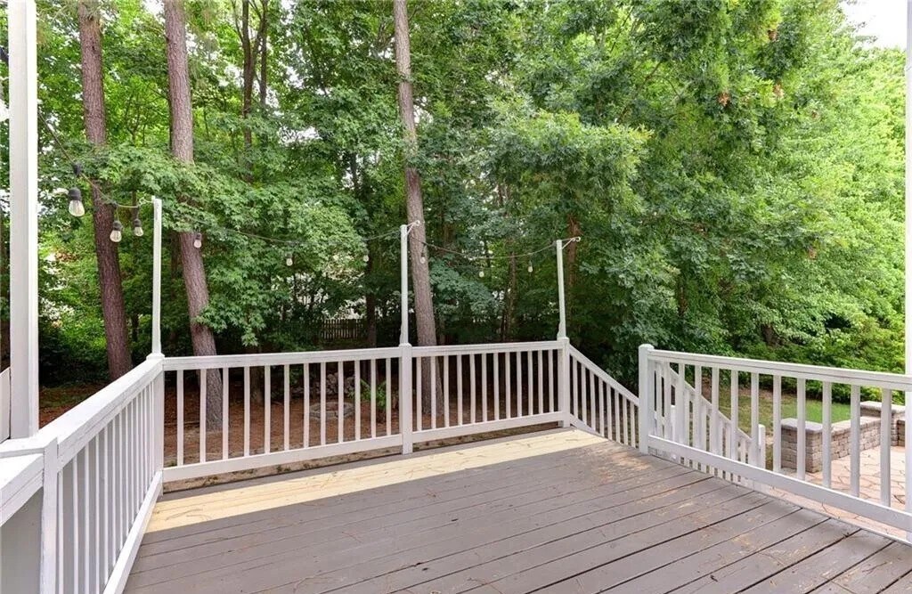 Building Photo - 4009 Thorngate Dr