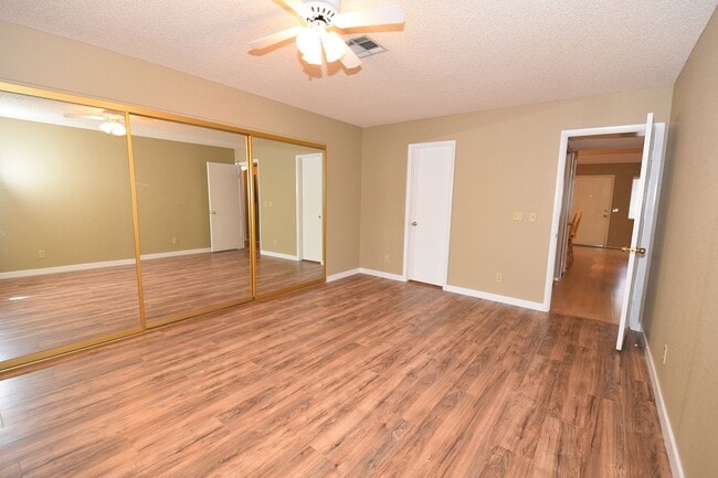 Building Photo - Cozy 2-Bedroom Condo at The Lakes – 2nd Fl...