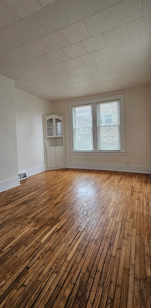 Building Photo - 214 S Church St