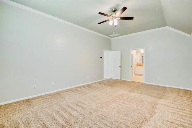 Building Photo - 802 Childers Ct