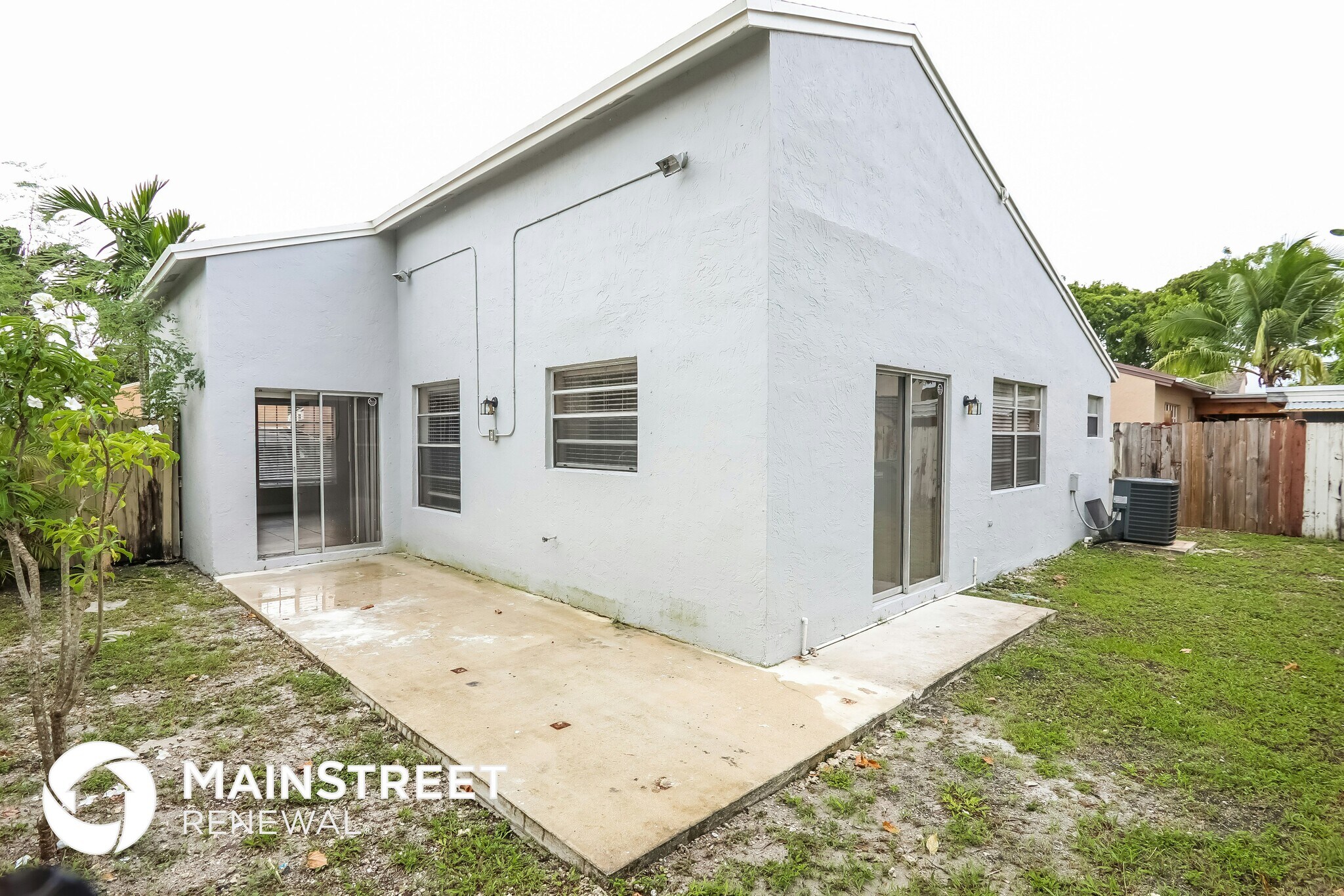 Building Photo - 18954 NW 63rd Ct
