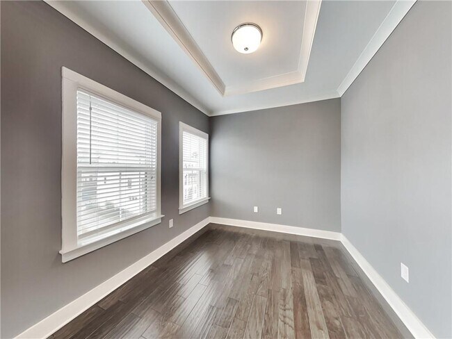 Building Photo - 2038 Rockledge Rd NE