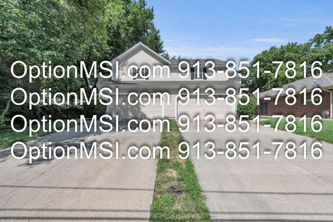 Building Photo - Overland park duplex!