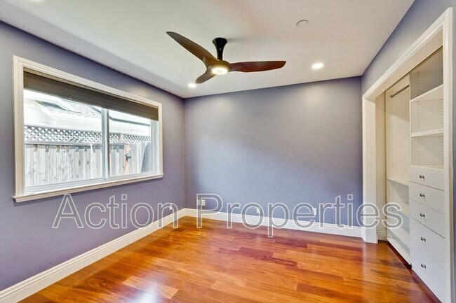 Building Photo - 1754 Granger Ave