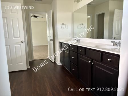 Building Photo - 110 Westwind-