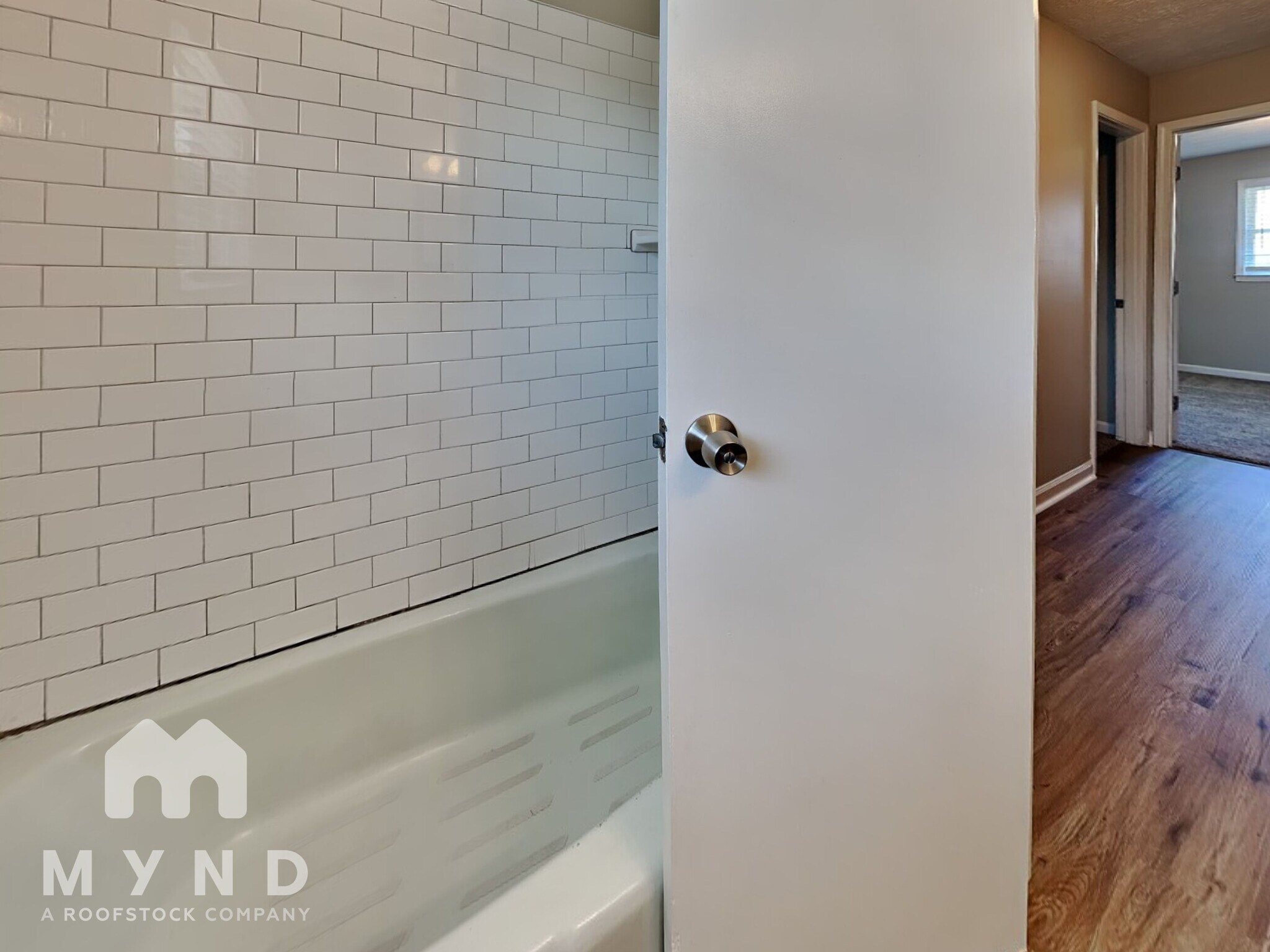 Building Photo - 229 Baker St Unit C