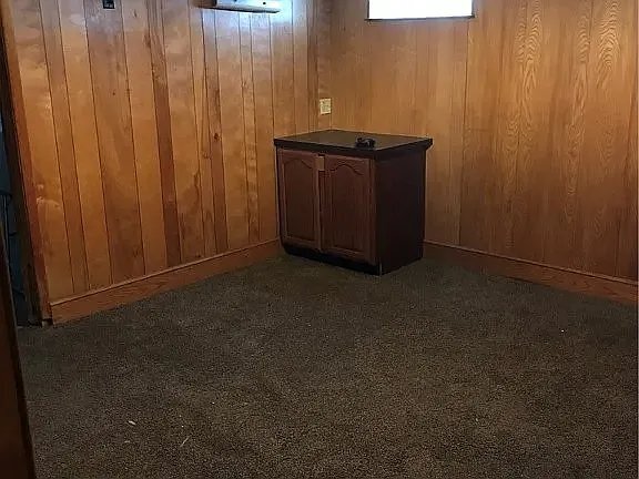 Building Photo - 22010 S Lake Shore