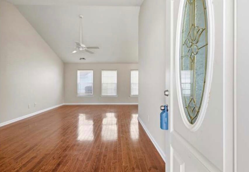 Building Photo - 1193 Jumper Trail Cir