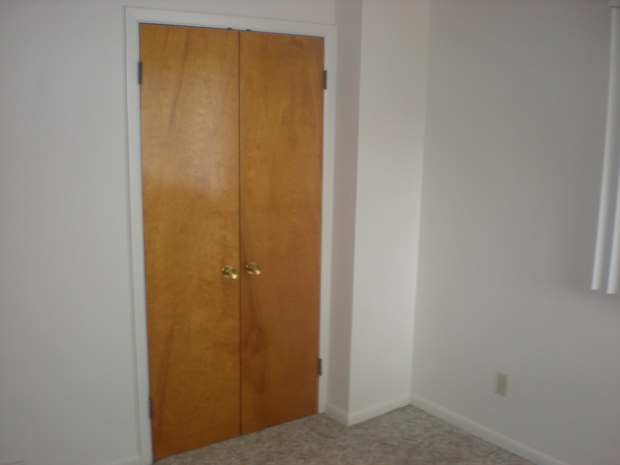 BED ROOM - 7146 Harding St