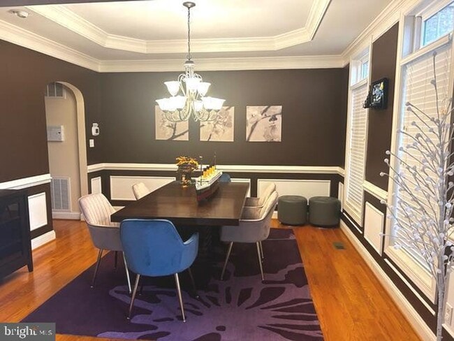 Building Photo - 11018 Shalom Ln