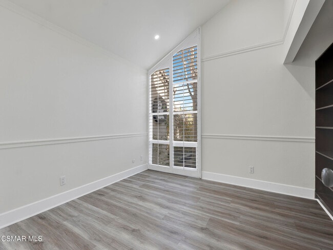 Building Photo - 3811 Lake Harbor Ln