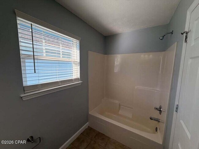 Building Photo - 2136 Sterling Cove Blvd
