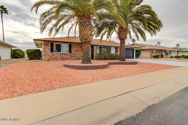 Building Photo - 13227 W Desert Glen Dr
