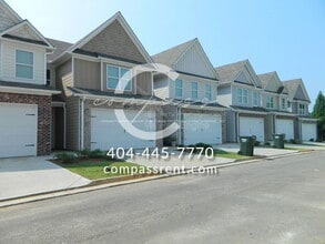 Building Photo - 109 Squarewood Ln NW