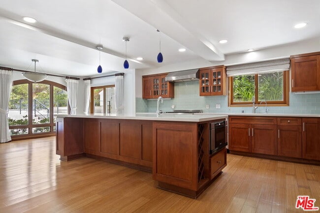 Building Photo - 7863 Electra Dr