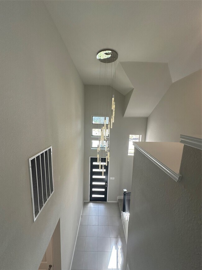 Building Photo - 26814 Chandrila Vis Ct