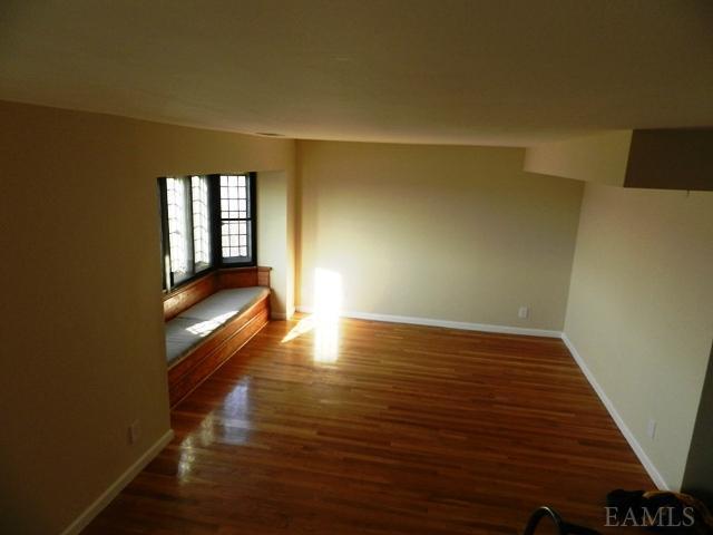 Building Photo - 306 Chateau Rive
