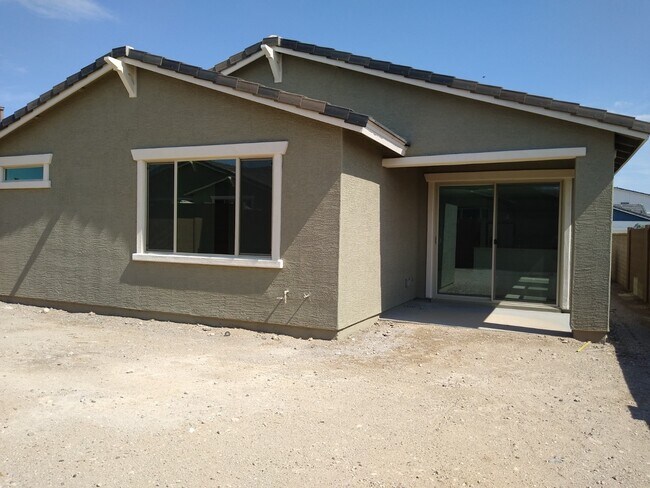 Building Photo - 19867 Roma Ave