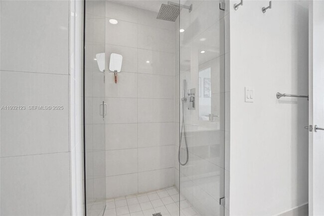 Building Photo - 1300 S Miami Ave