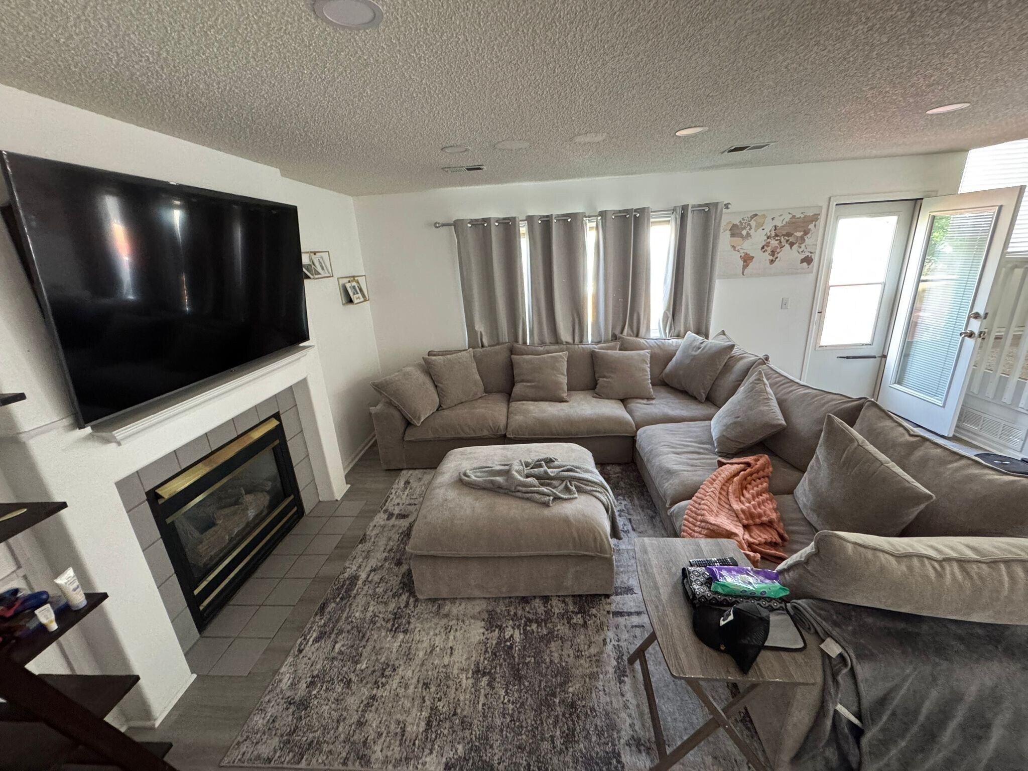 Building Photo - 4064 Dunkirk Ct