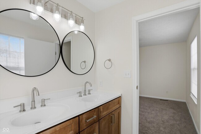 Building Photo - 4749 Rocky Knob Ln