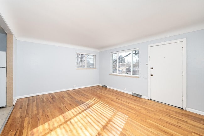 Building Photo - 8989 E 12th Ave