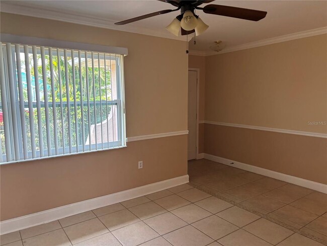 Building Photo - 307 Flamingo Rd