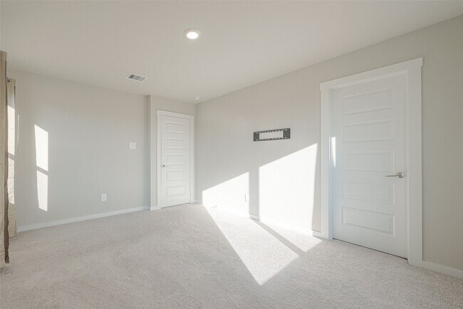 Building Photo - 3330 Polk Crk Dr