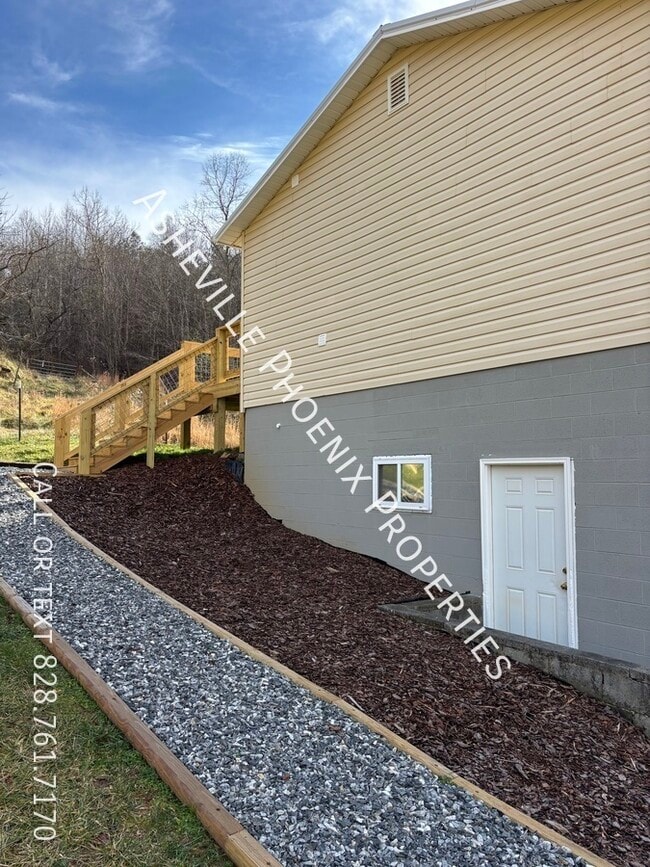 Building Photo - 4083 New Leicester Hwy