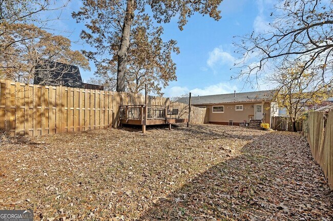 Building Photo - 1040 Herndon St NW