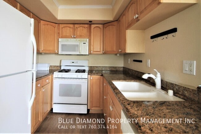 Building Photo - 115 Mangano Cir