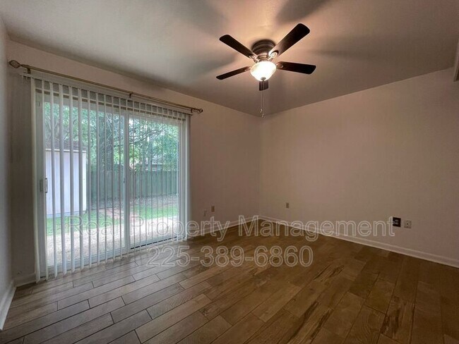 Building Photo - 13640 Rampart Ct