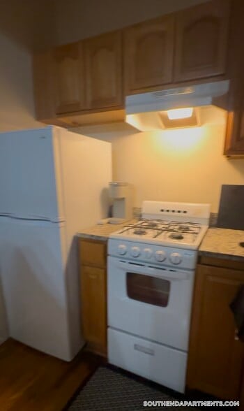 Building Photo - 423 Shawmut Ave