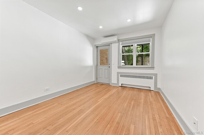 Building Photo - 5823 Fieldston Rd