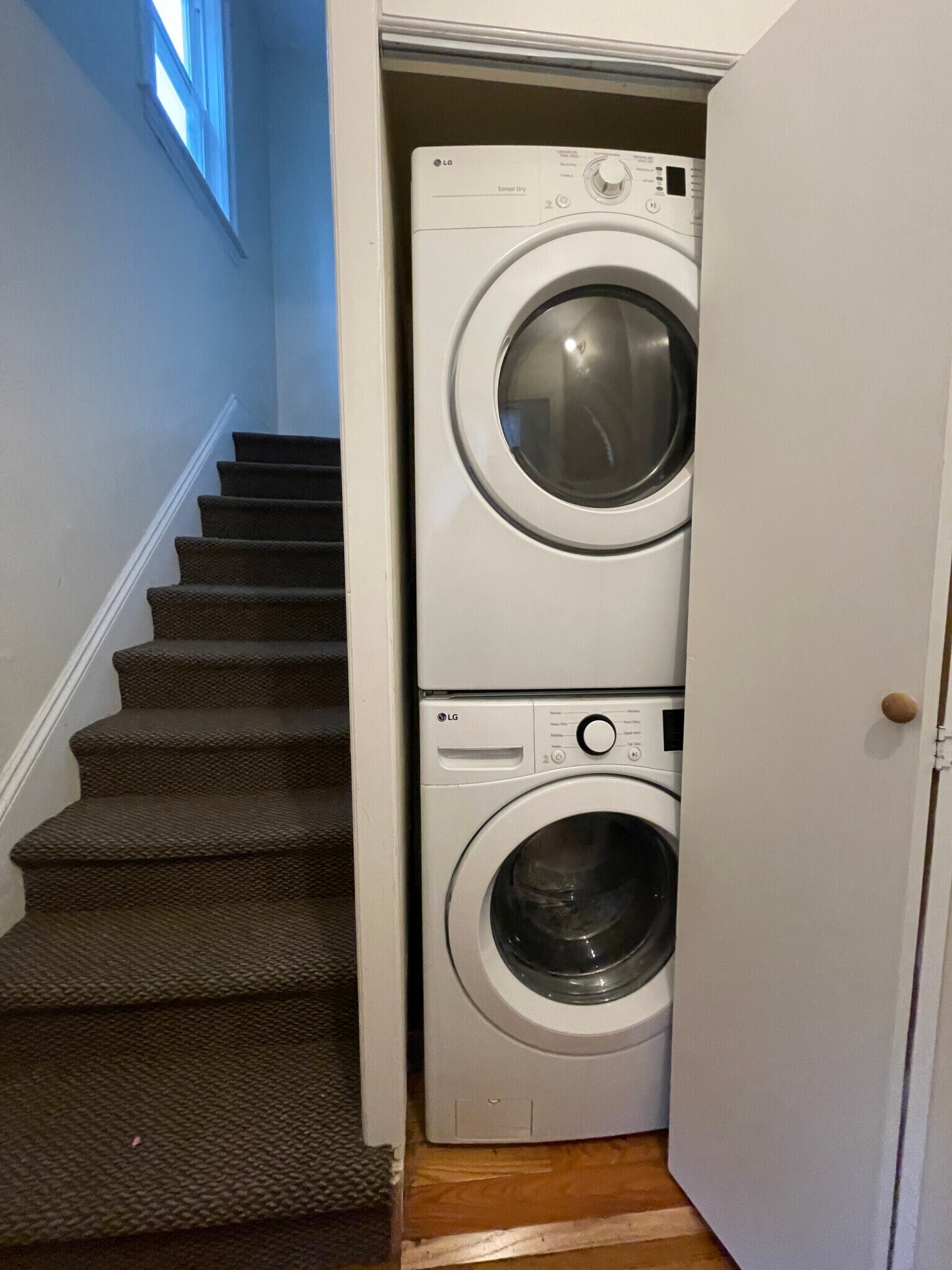 Building Photo - 65 Fairbanks St