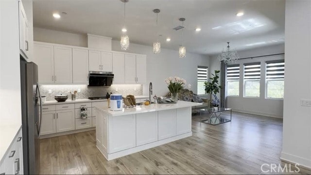 Building Photo - 120 Yugen