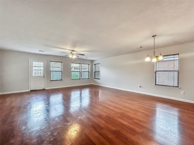 Building Photo - 2760 Rio Bella Ct