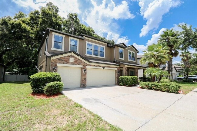 Building Photo - 1208 Oakcrest Dr