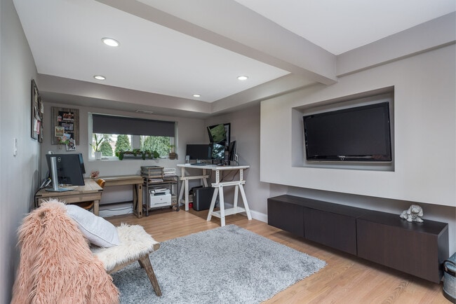 Building Photo - 2407 N Lafayette St