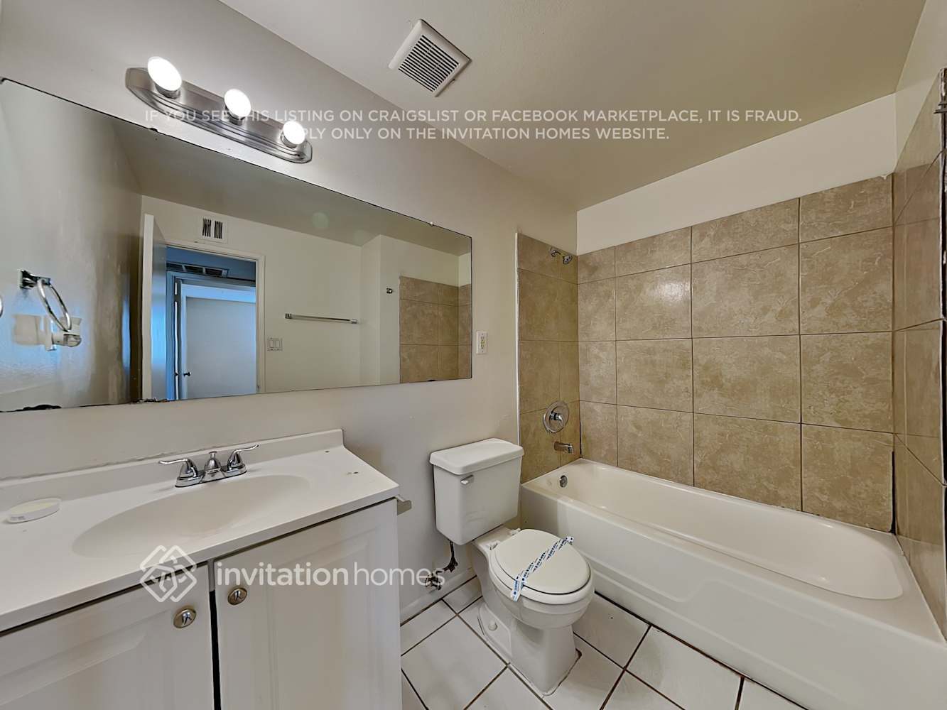 Building Photo - 4359 N 71st Dr