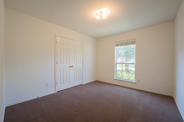 Building Photo - 3401 Sewell Dr