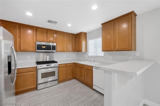 Building Photo - 3314 Villa Fiori Ave