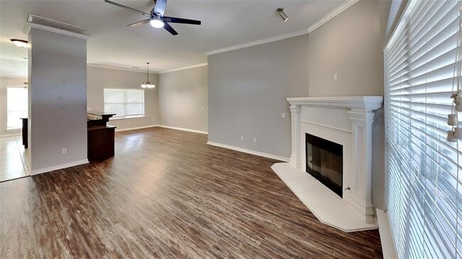 Building Photo - 16208 Romeo Dr