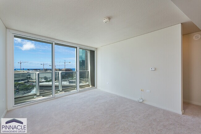 Building Photo - 1288 Kapiolani Blvd
