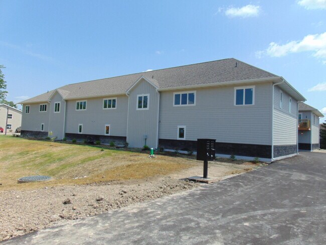 Building Photo - 1143 88th Ave