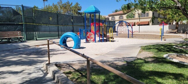 Building Photo - 1841 Indian Bend Dr