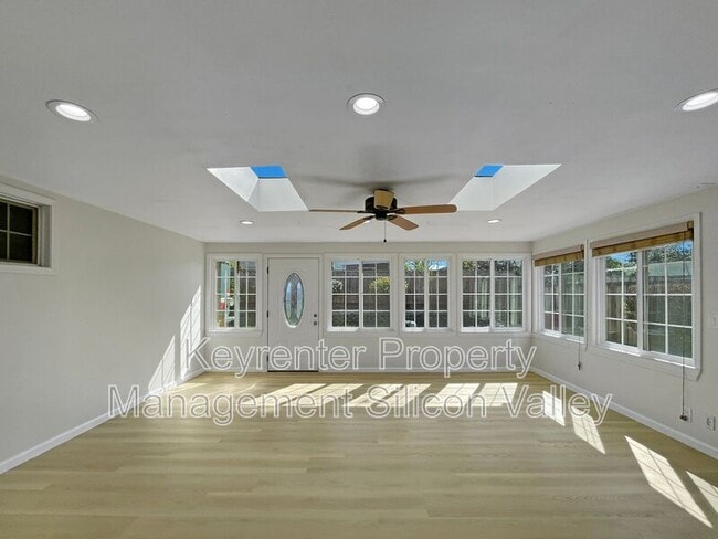 Building Photo - 3350 Denton Way