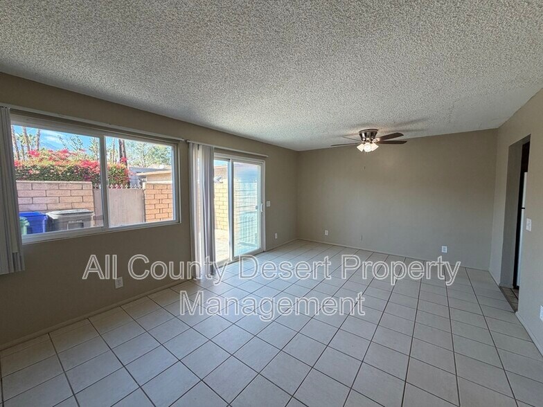 Building Photo - 69180 Victoria Dr